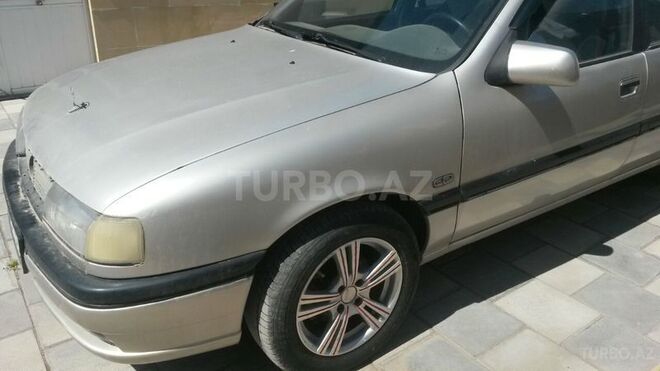Opel Vectra 1992, 328,400 km - 2.0 l - Bakı