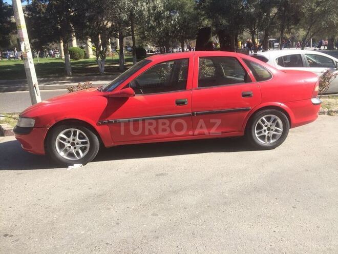 Opel Vectra 1996, 180,000 km - 1.8 l - Bakı