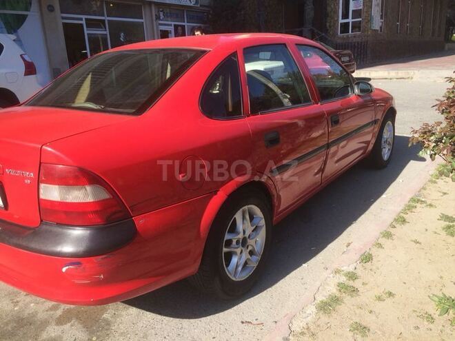 Opel Vectra 1996, 180,000 km - 1.8 l - Bakı