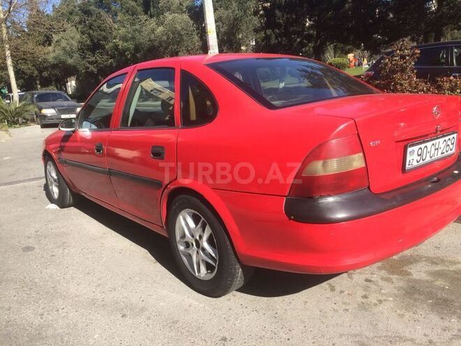 Opel Vectra 1996, 180,000 km - 1.8 l - Bakı