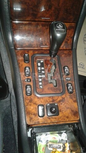 Mercedes E 200 1999, 1,111 km - 0.2 л - Gəncə