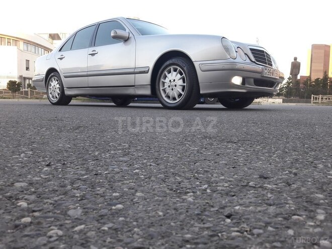Mercedes E 270 2000, 410,000 km - 2.7 l - Bakı