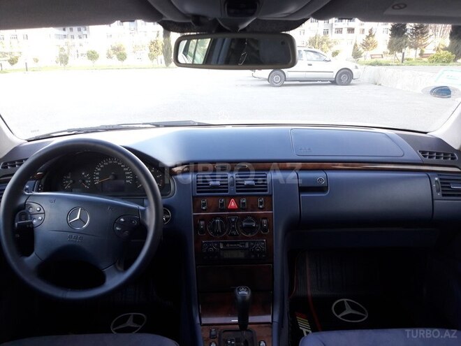 Mercedes E 270 2000, 410,000 km - 2.7 l - Bakı