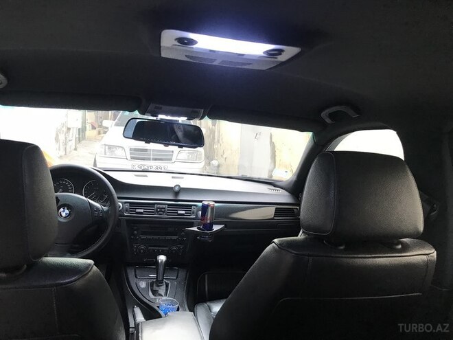 BMW 325 2006, 188,000 km - 0.3 l - Bakı