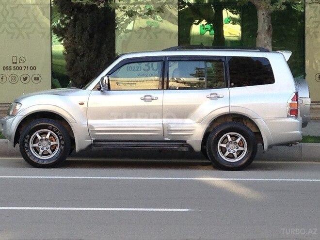 Mitsubishi Pajero 2000, 230,130 km - 3.5 л - Şəmkir