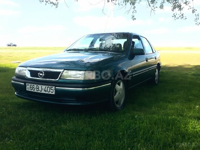 Opel Vectra 1995, 265,000 km - 2.0 л - Bakı