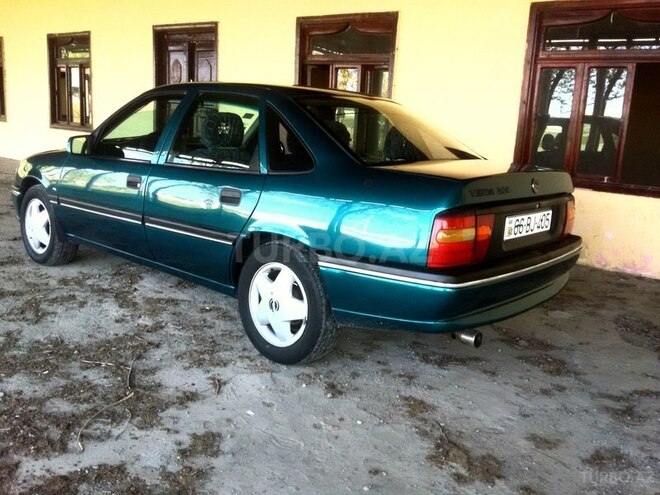 Opel Vectra 1995, 265,000 km - 2.0 л - Bakı
