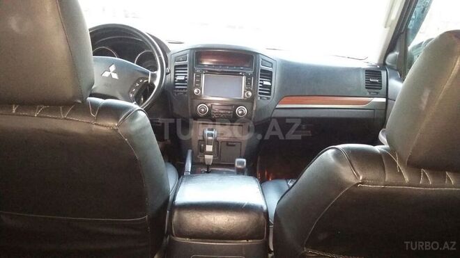 Mitsubishi Pajero 2006, 400,000 km - 3.0 l - Sumqayıt