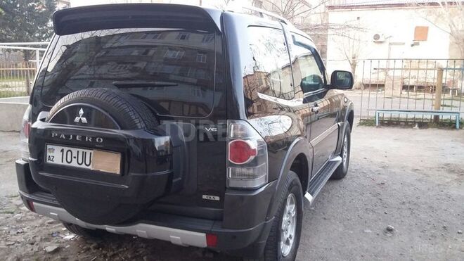Mitsubishi Pajero 2006, 400,000 km - 3.0 l - Sumqayıt