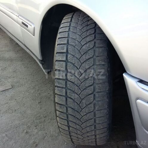 Mercedes E 280 1998, 287,000 km - 2.8 l - Quba