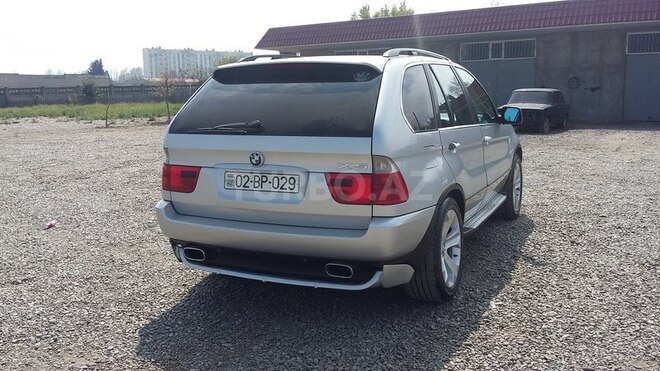 BMW X5 2001, 283,200 km - 4.4 l - Gəncə
