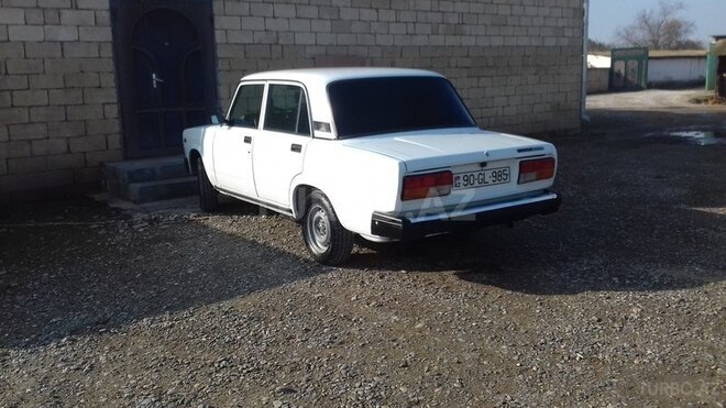 LADA (VAZ) 2107 2009, 87,000 km - 1.6 l - Saatlı