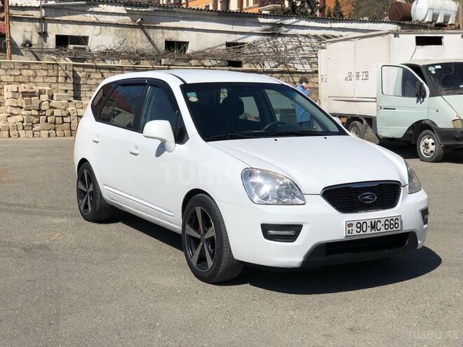 Kia Carens 2011, 125,000 km - 2.0 l - Bakı