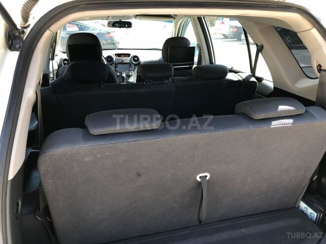 Kia Carens 2011, 125,000 km - 2.0 l - Bakı