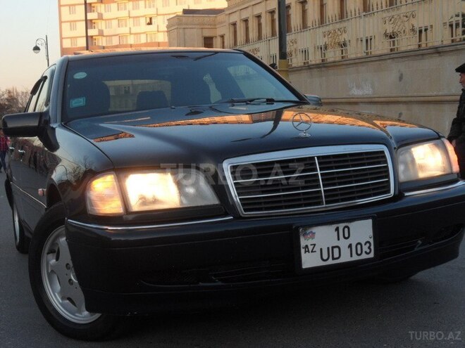 Mercedes C 200 1997, 289,123 km - 2.0 l - Bakı