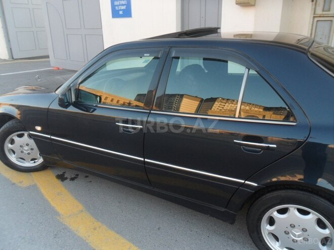 Mercedes C 200 1997, 289,123 km - 2.0 l - Bakı