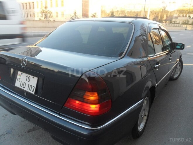 Mercedes C 200 1997, 289,123 km - 2.0 l - Bakı