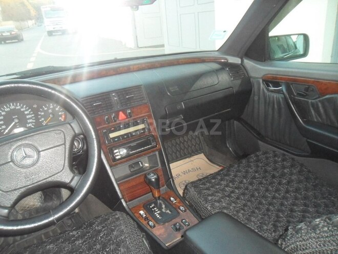 Mercedes C 200 1997, 289,123 km - 2.0 l - Bakı
