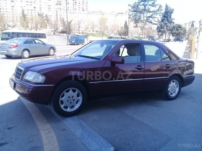 Mercedes C 200 1996, 366,000 km - 2.0 l - Bakı