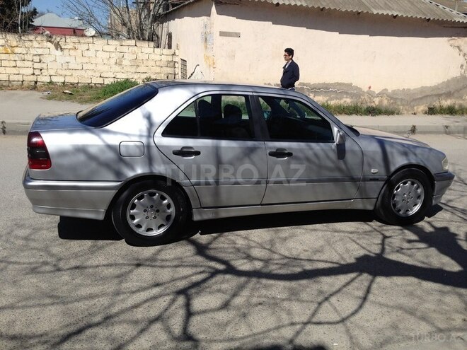 Mercedes C 240 1997, 234,007 km - 2.4 l - Bakı