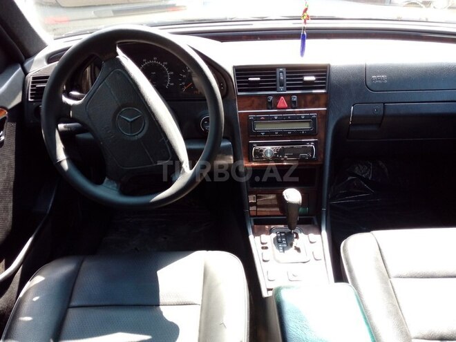 Mercedes C 230 1996, 225,000 km - 2.3 л - Sumqayıt