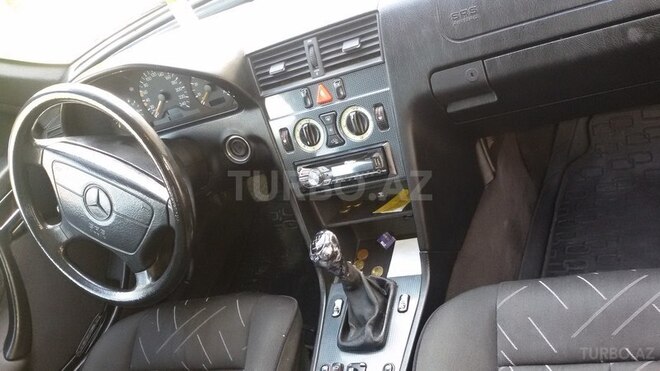 Mercedes C 180 1998, 132,500 km - 1.8 л - Gəncə
