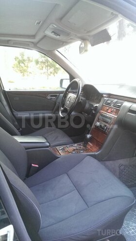 Mercedes E 240 1999, 394,000 km - 2.4 л - Sumqayıt