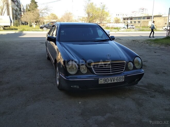 Mercedes E 270 1999, 250,000 km - 2.7 l - Sumqayıt