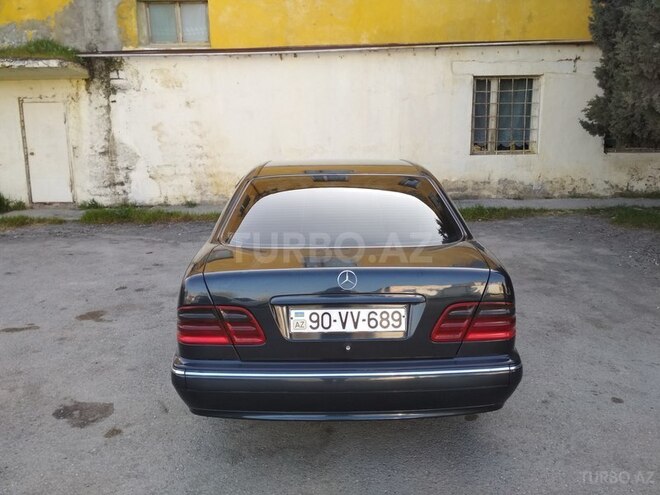 Mercedes E 270 1999, 250,000 km - 2.7 l - Sumqayıt