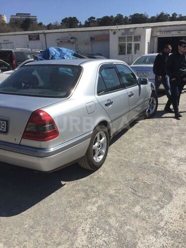 Mercedes C 220 1994, 275,785 km - 2.2 л - Bakı