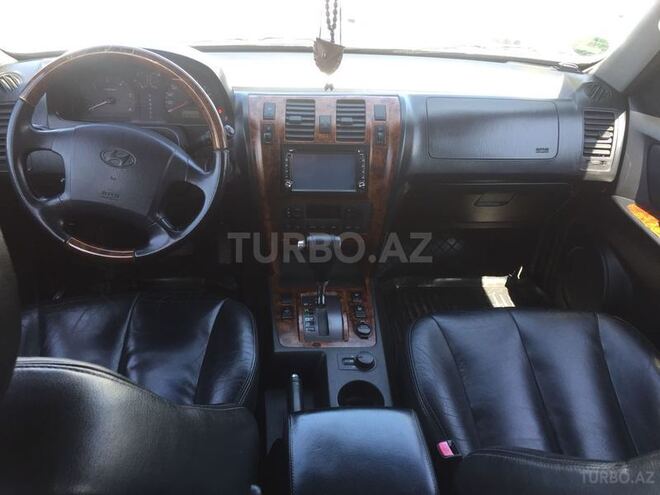 Hyundai Terracan 2003, 260,000 km - 2.9 l - Bakı