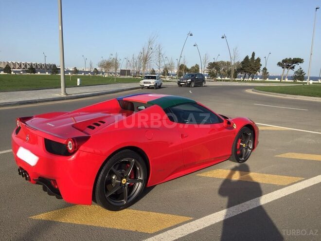 Ferrari  2014, 10,000 km - 4.5 l - Bakı