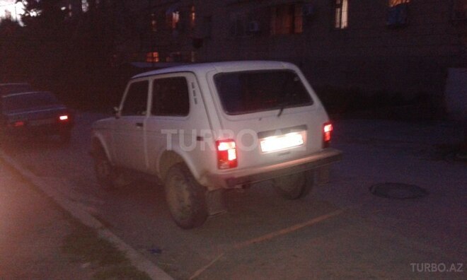 LADA (VAZ) Niva 2006, 113,000 km - 1.7 l - Bakı