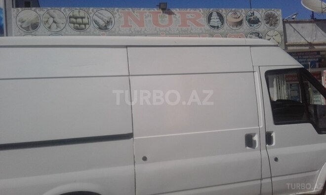 Ford Transit 2000, 300,000 km - 2.4 l - Biləsuvar
