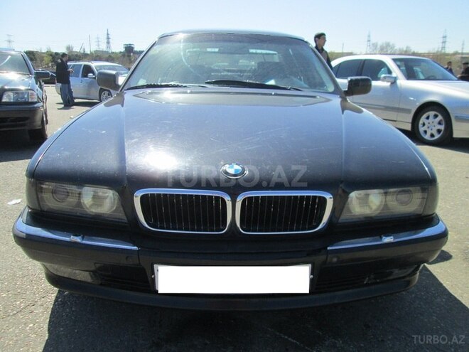 BMW 750 1995, 298,000 km - 5.4 l - Bakı