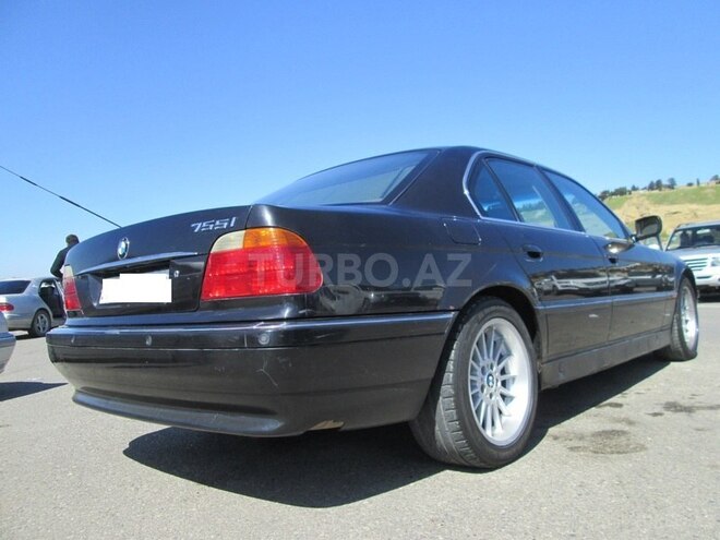 BMW 750 1995, 298,000 km - 5.4 l - Bakı