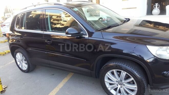 Volkswagen Tiguan 2009, 17,400 km - 2.0 l - Bakı