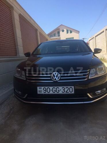 Volkswagen Passat 2011, 181,000 km - 0.2 л - Bakı