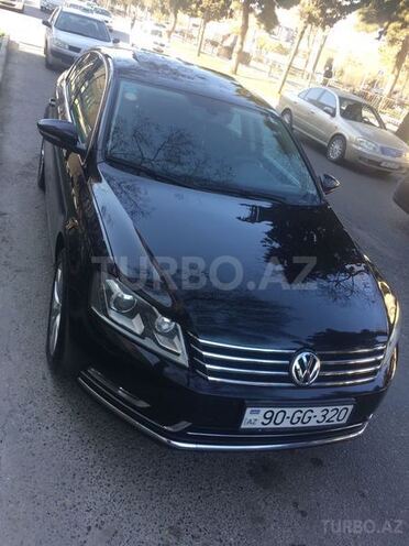 Volkswagen Passat 2011, 181,000 km - 0.2 л - Bakı
