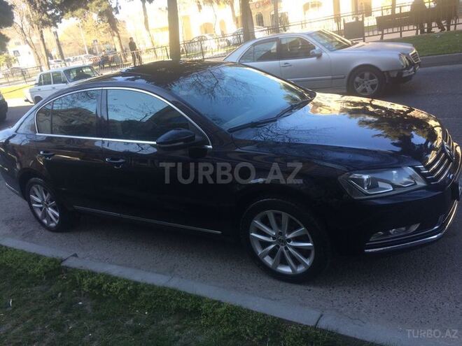 Volkswagen Passat 2011, 181,000 km - 0.2 л - Bakı