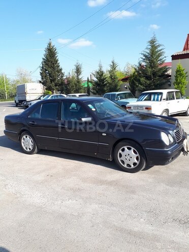 Mercedes E 220 1999, 500,328 km - 2.2 l - Bakı