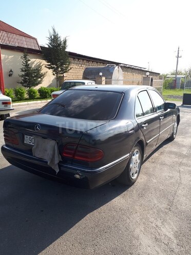 Mercedes E 220 1999, 500,328 km - 2.2 l - Bakı