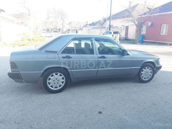 Mercedes 190 1992, 289,000 km - 2.0 л - Bakı
