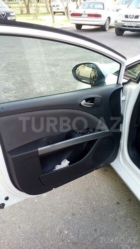 SEAT Leon 2012, 214,500 km - 1.6 л - Bakı