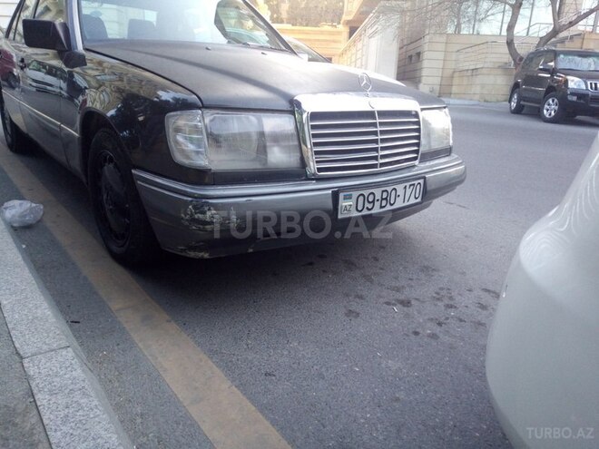 Mercedes E 230 1990, 250,000 km - 0.2 l - Bakı