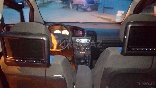 Opel Zafira 1999, 325,000 km - 1.8 l - Sumqayıt