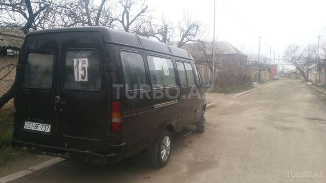 GAZ 32212 1998, 140,000 km - 2.4 l - Gəncə