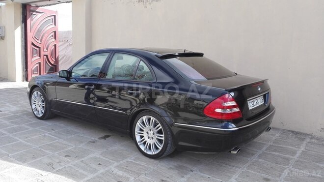 Mercedes E 240 2003, 300,000 km - 2.6 л - Bakı