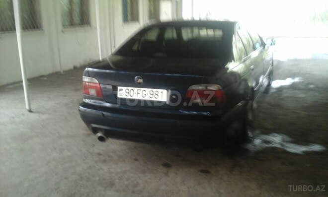 BMW 528 1995, 350,121 km - 2.8 l - Beyləqan