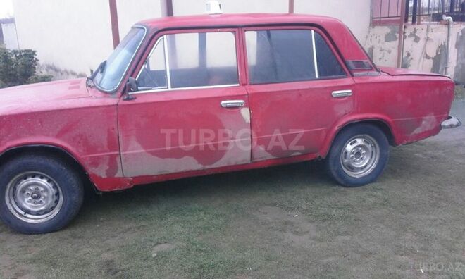 LADA (VAZ) 21011 1981, 25,000 km - 1.3 l - Saatlı